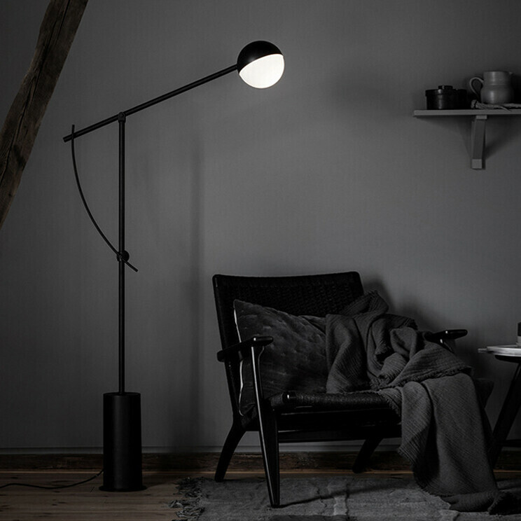 Floor Lamp Vallo