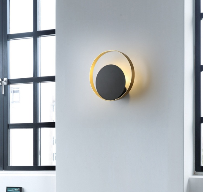 Wall Lamp Pound